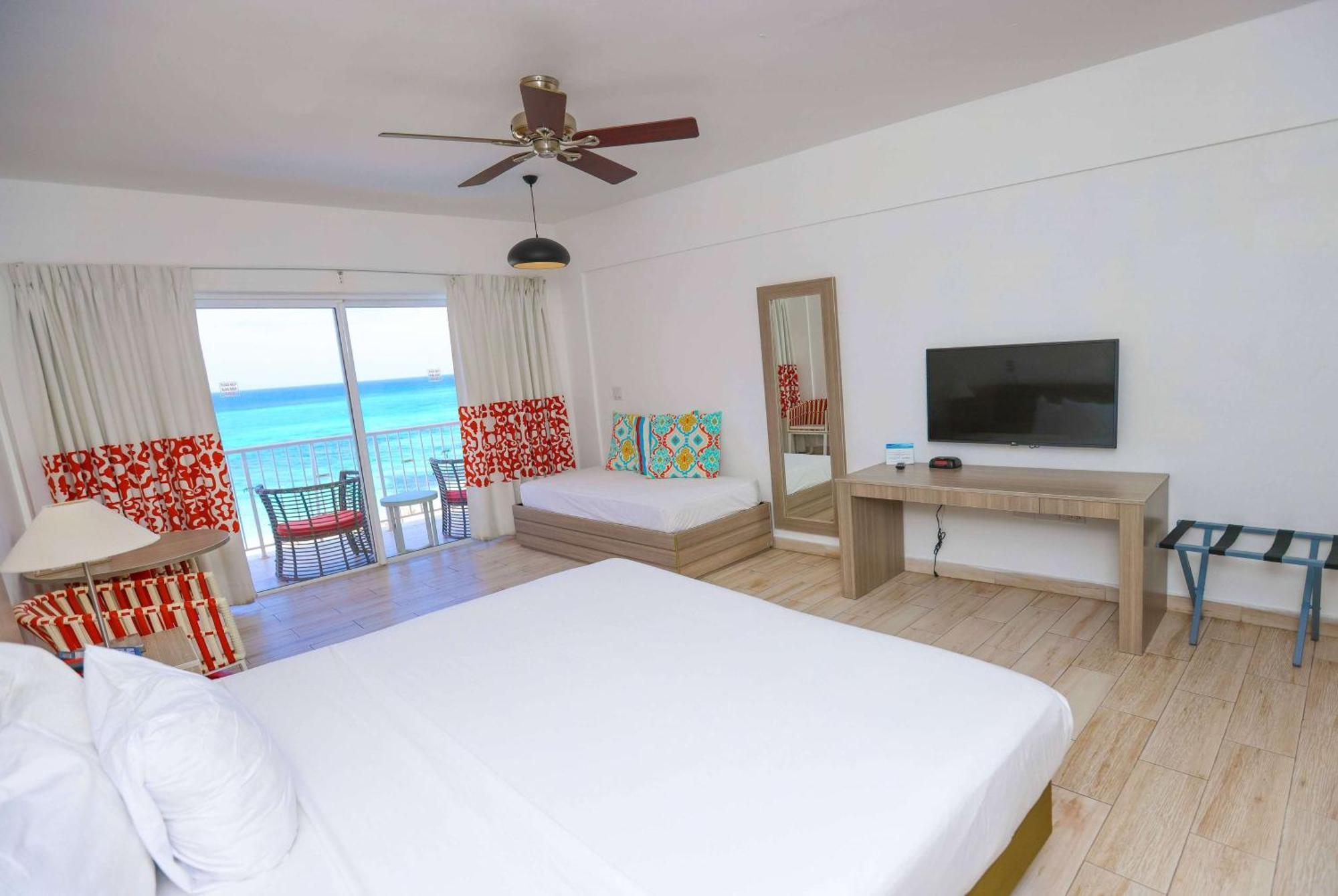 Grand Decameron Cornwall Beach, A Trademark All-Inclusive Resort Montego Bay Exterior foto